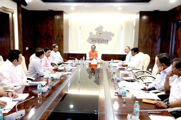 जिलों में एक्सपोर्ट प्रमोशन काउंसिल गठित किए जाएँ – मुख्यमंत्री चौहान