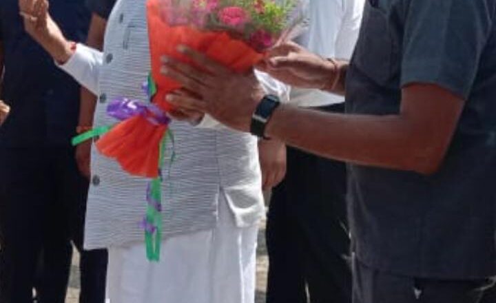 जिले के दो दिवसीय प्रवास के तहत माननीय राज्यपाल का हुआ आगमन