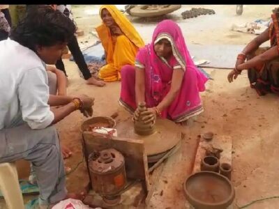 माटीकला उद्यमियों का 15 दिवसीय प्रशिक्षण जारी