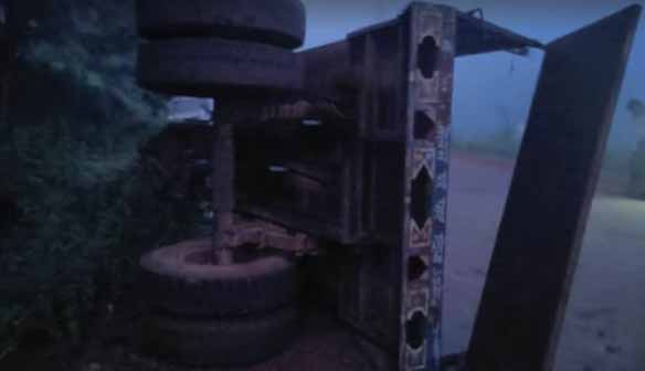 रीवा में श्रद्धालुओं से भरी ट्रैक्टर-ट्रॉली पलटी 3 की मौत,10 से ज्यादा घायल