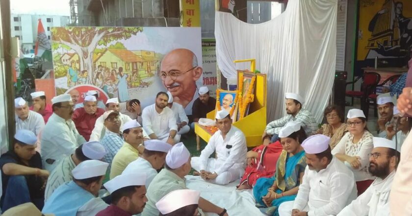 विनीत कुंज में लगी गांधी चौपाल