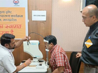 विश्व दृष्टि दिवस पर एनएचएम कार्यालय में हुई 450 कर्मचारी-अधिकारियों की आँखों की जाँच