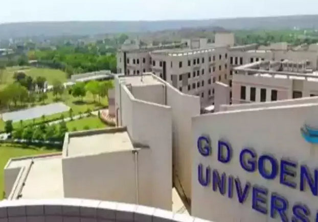 गुरुग्राम यूनिवर्सिटी कैंपस के फुटबाल मैदान पर नमाज पढ़ने को लेकर  नाइजीरियन छात्रों से विवाद