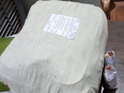 पुलिस ने अवैध नशीली कफ सीरप की बिक्री करने वाले आरोपी को नशीली कफ सीरफ के साथ किया गिरफ्तार