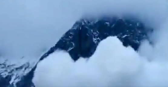 केदारनाथ के पास हुआ हिमस्खलन,मंदिर को कोई नुकसान नहीं