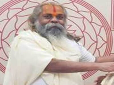 108 से अधिक रामायण की ग्रंथों का विश्लेषण करने पर महंत को मिली डी लिट की उपाधि