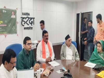 सभी किसान समन्वित प्रयास कर प्राकृतिक खेती में हरदा को बनाये अव्वल जिला: कृषि मंत्री पटेल