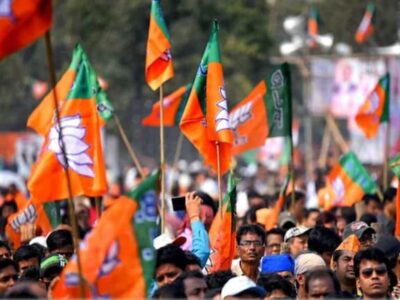 गुजरात चुनाव से पहले क्या रूठे मछुआरा समुदाय को मना पाएगी BJP? खेला बड़ा दांव