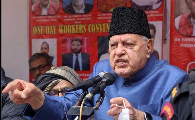 भारत जब तक पाक से बात नहीं करता घाटी में पंडितों का कत्लेआम जारी रहेगा- फारूक अब्दुल्ला