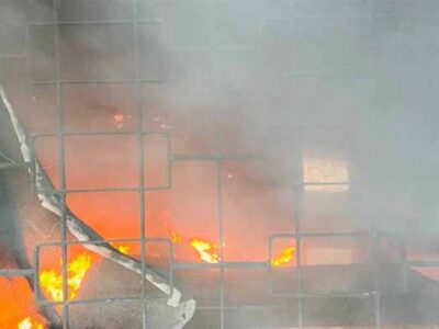 अरुणाचल: भीषण आग से 700 दुकानें जलकर खाक, करोड़ों का नुकसान; दमकल पर लापरवाही का आरोप