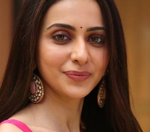 32 साल की हुई रकुल प्रीत सिंह, पॉकेटमनी के लिए की थी पहली फिल्म