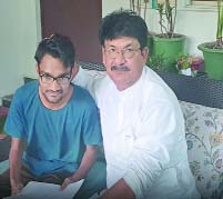 मंत्री सिसोदिया ने दिव्यांग को कराई प्रतियोगी परीक्षा की  तैयारी, चुना गया पोस्ट मास्टर