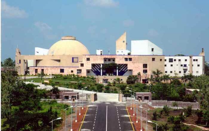 प्रमोशन न होने से खाली पद प्रभार के भरोसे, सशर्त पदोन्नति मांगी