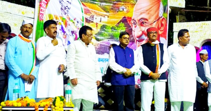 मध्यप्रदेश में 4500 से अधिक  लगी गांधी चौपाल