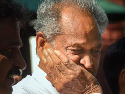 अशोक गहलोत ने सोनिया गांधी से खूब की सचिन पायलट की शिकायत! लीक हुई तस्वीर से हो रहा खुलासा