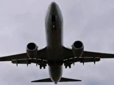 मॉस्को से दिल्ली आ रहे विमान में बम की सूचना से हड़कंप, 400 लोग थे सवार