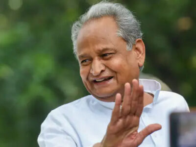 अशोक गहलोत का चल गया जादू, गहलोत समर्थक मंत्रियों पर सोनिया गांधी का नरम रुख