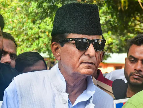 हेट स्पीच मामले में आजम खान को 3 साल की सजा, विधायकी पर लटकी तलवार