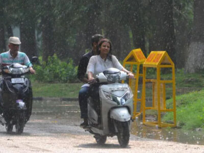 अक्टूबर महीने में मॉनसून के कारण नहीं हो रही इतनी भारी बारिश