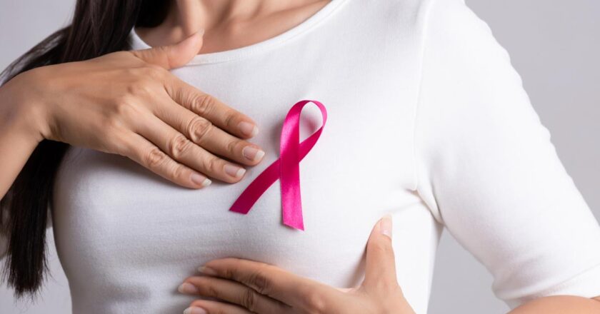 महिलाएं खुद से कर सकती है ब्रेस्ट कैंसर की पहचान
