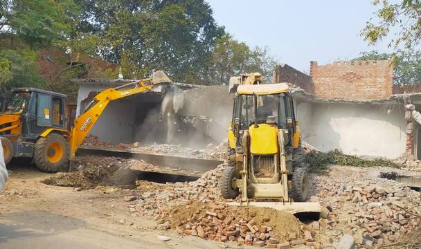 उज्जैन में फिर चलेगा प्रशासन का बुलडोजर 331 मकानों को चिन्हित किया