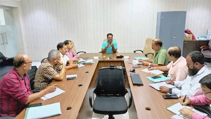 अन्र्तविभागीय समन्वय से हितग्राहीमूलक योजनाओं का लाभ दिलाया जाना सुनिश्चित करायें – कलेक्टर