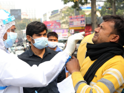 देश में 24 घंटे में कोरोना के 1326 नए केस; 18 हजार के करीब सक्रिय मरीज