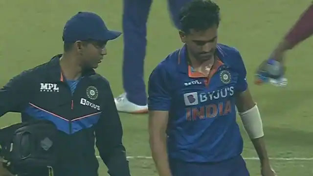 जसप्रीत बुमराह के बाद दीपक चाहर भी हुए चोटिल, दक्षिण अफ्रीका के खिलाफ सीरीज से हो सकते हैं बाहर