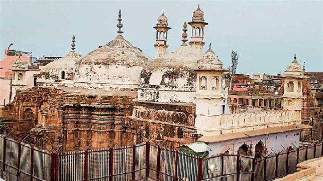श्रृंगार गौरी व ज्ञानवापी से जुडी 4 याचिका जिला कोर्ट ने खारिज की