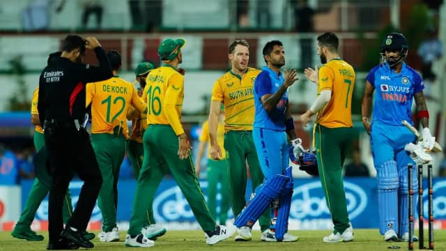 IND vs SA: साउथ अफ्रीका के खिलाफ भारत के पास इतिहास रचने का शानदार मौक! टी20 में कभी ऐसा नहीं कर पाई टीम इंडिया