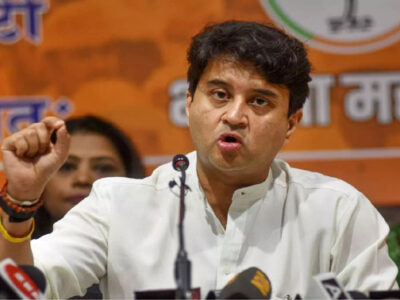 मोदी सरकार देश के हर नेशनल हाइवे और हर जिले में बनाएगी हेलिपेड – मंत्री ज्योतिरादित्य सिंधिया