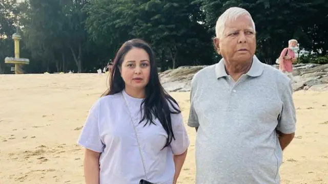 लालू यादव सिंगापुर में परिवार के साथ फुर्सत के पल बिता रहे