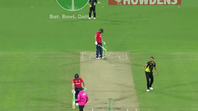 मिशेल स्टार्क ने नॉन स्ट्राइकर एंड पर दी जोस बटलर को वॉर्निंग, कहा ‘मैं दीप्ति नहीं हूं, लेकिन…’