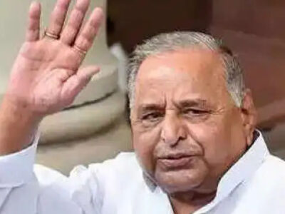 मुलायम सिंह यादव का निधन :छात्र राजनीति से रक्षामंत्री की कुर्सी तक पहुंचे