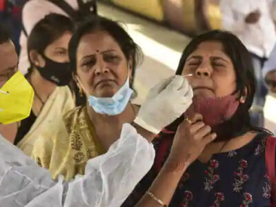 WHO के चीफ डॉक्टर ने चेताया- ओमिक्रॉन का XBB वैरिएंट फिर ला सकता है कोरोना की लहर