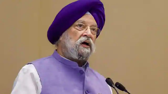 हरदीप पुरी बोले- तेल जहां चाहे वहां से खरीदेंगे, किसी ने नहीं रोका
