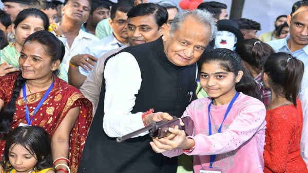 Rdवाले नेताओं से Rahul Gandhi सख्त नाराज, साथ में फोटो तक नहीं लेने दिया