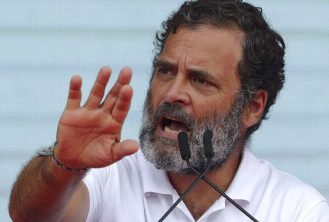 सूट, बूट, लूट सरकार के भाजपा के मॉडल का यह उदाहरण : राहुल गांधी