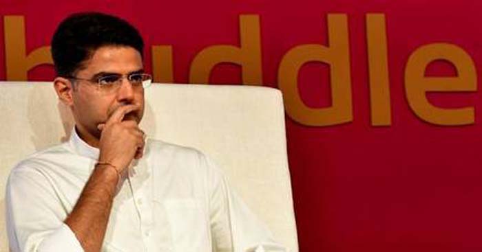 सचिन पायलट का कुत्ते को दुलार, क्यों इस तस्वीर की खूब हो रही है चर्चा