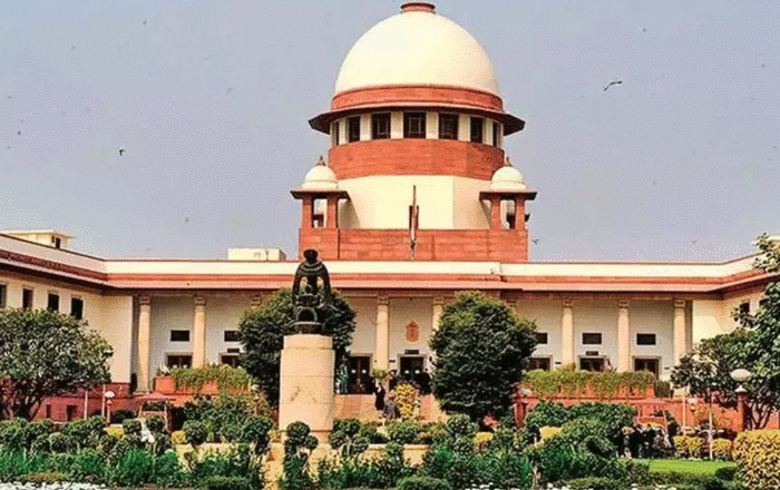 पत्नी और बच्चों के भरण-पोषण के लिए मजदूरी करके भी पैसे कमाने होंगे-सुप्रीम कोर्ट