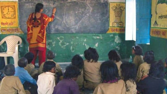 यूपी के 750 परिषदीय स्कूलों को बनाया जाएगा मॉडल स्कूल, हर जिले से 10 विद्यालयों का होगा चयन