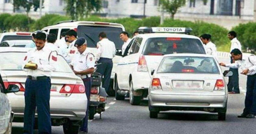 इस सर्टिफिकेट के बिना चल रहीं 19 लाख से ज्यादा गाड़ियां, अब सरकार पकड़-पकड़कर काट रही 10 हजार का चालान