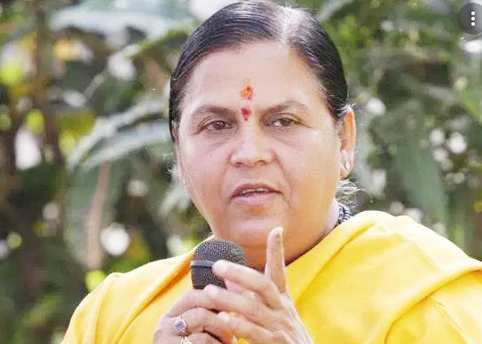 उमा भारती बोलीं-सरकार अहाते बंद करा दे तो मैं शासन एवं प्रशासन की आरती करूंगी
