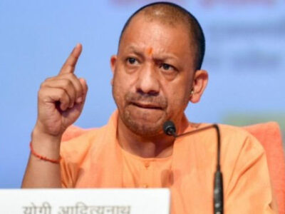 UP में 1300 गांवों में बारिश की वजह से बाढ़ जैसे हालात, CM Yogi ने उठाए ये कदम