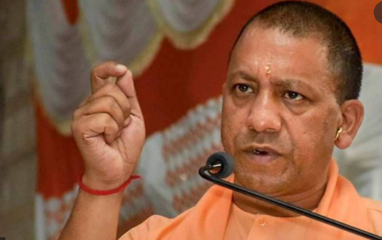 उत्तर प्रदेश को 15 नवम्बर तक गड्ढामुक्त करने का सीएम योगी का निर्देश