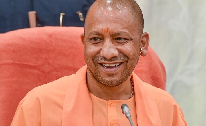 भूमि विवादों पर दो टूक हिदायत का शीघ्र एवं संतोषजनक समाधान हो : सीएम योगी