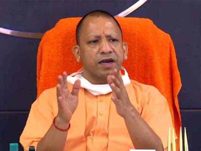 गोरखपुर में सीएम योगी आद‍ित्‍यनाथ ने वनटांगियों संग मनाई दीवाली, 80 करोड़ की योजनाओं की दी सौगात