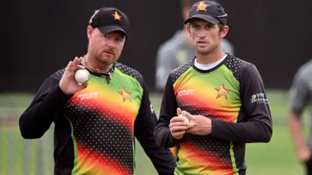 T20 वर्ल्ड कप से पहले जिम्बाब्वे को लगा बड़ा झटका, बैटिंग कोच लांस क्लूजनर ने तत्काल प्रभाव से अपना पद छोड़ा