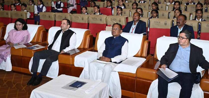 परीक्षा पे चर्चा युवाओं और अभिभावकों को संबल देने वाली पहल : मुख्यमंत्री साय