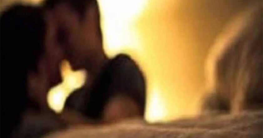 बलरामपुर में बालक आश्रम में आपत्तिजनक में मिले महिला शिक्षिका व अधीक्षक, मचा बवाल